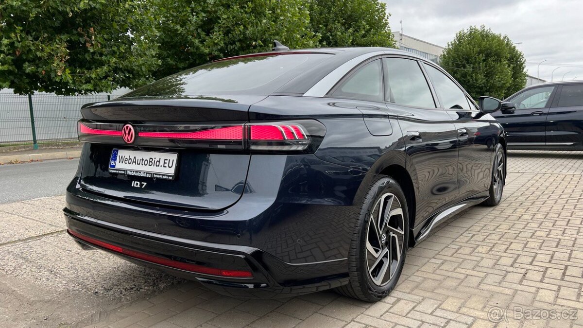 Volkswagen ID.7 Pro - 4