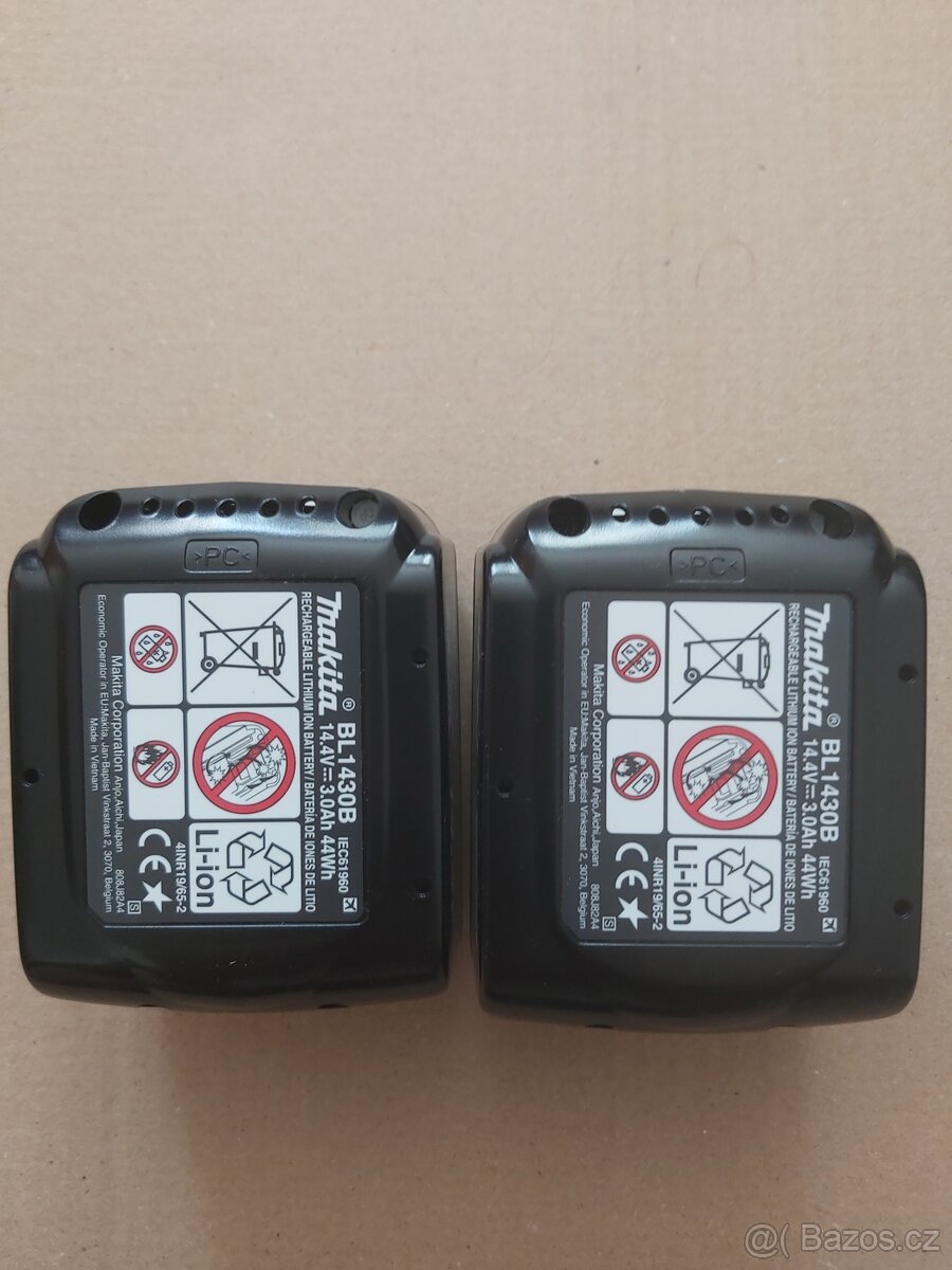 Nabíječka a baterie Makita - 4