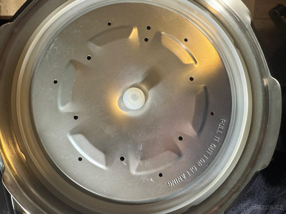 Elektricky tlakový hrnec MASTERPRO BGMP-9079 6l - 4