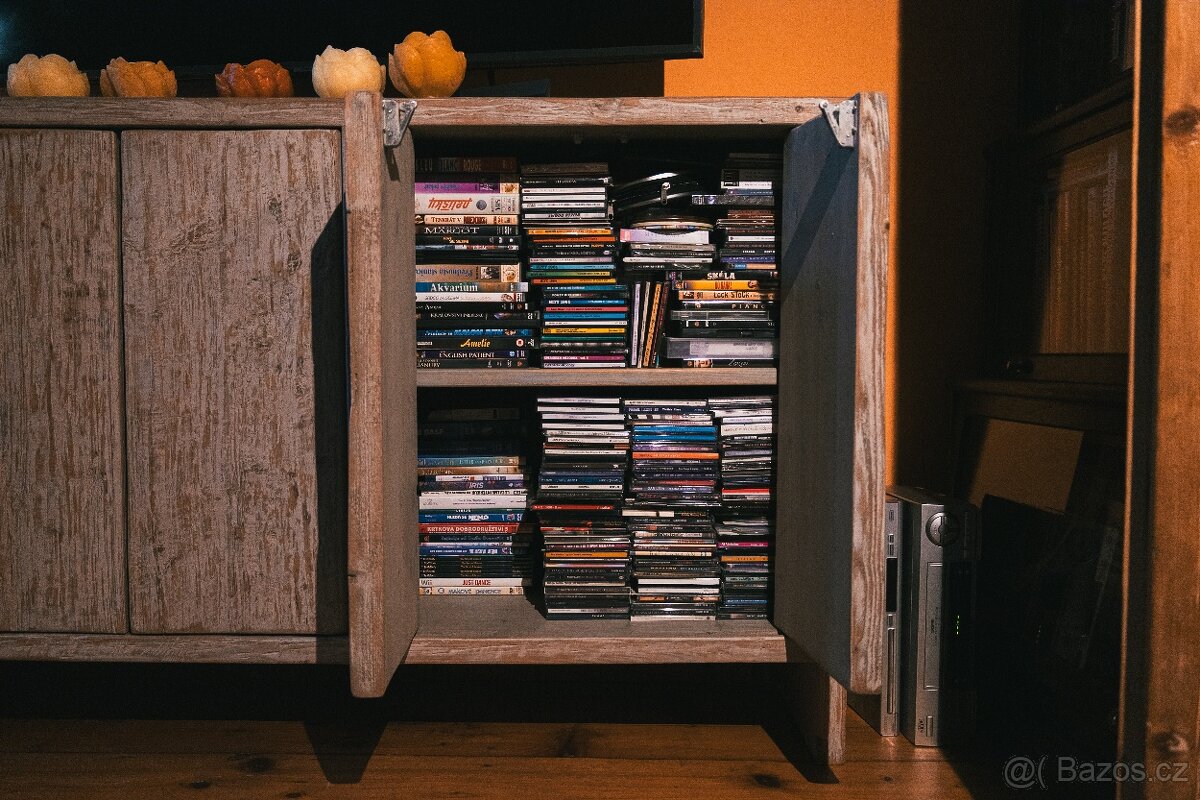 Komoda z borovicového masivu - 4