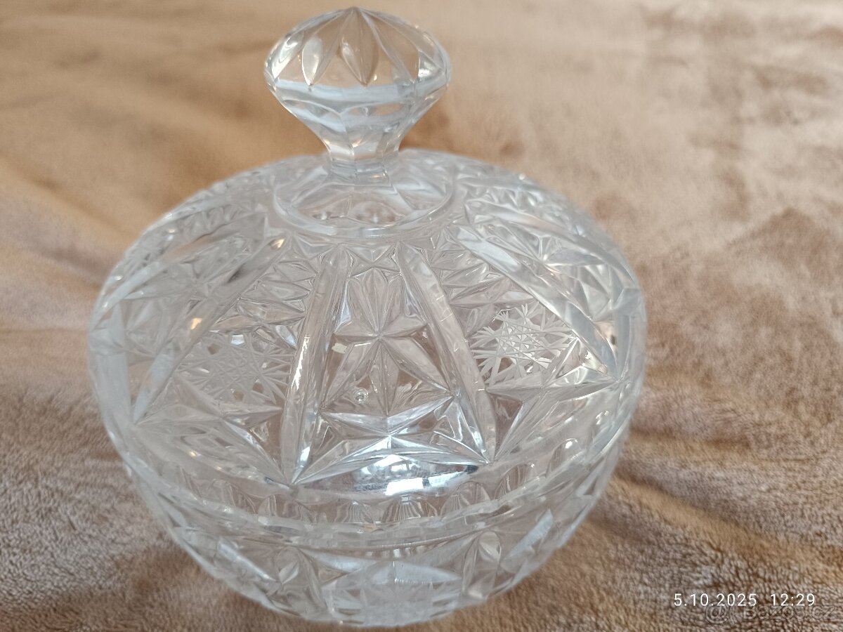 Prodám BROUŠENOU CUKŘENKU / DÓZU S VÍKEM - 4