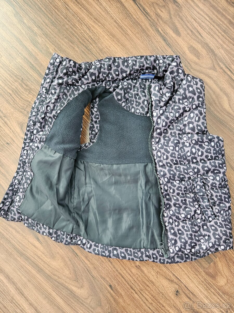 Dívčí vesta vel. 98 - 4