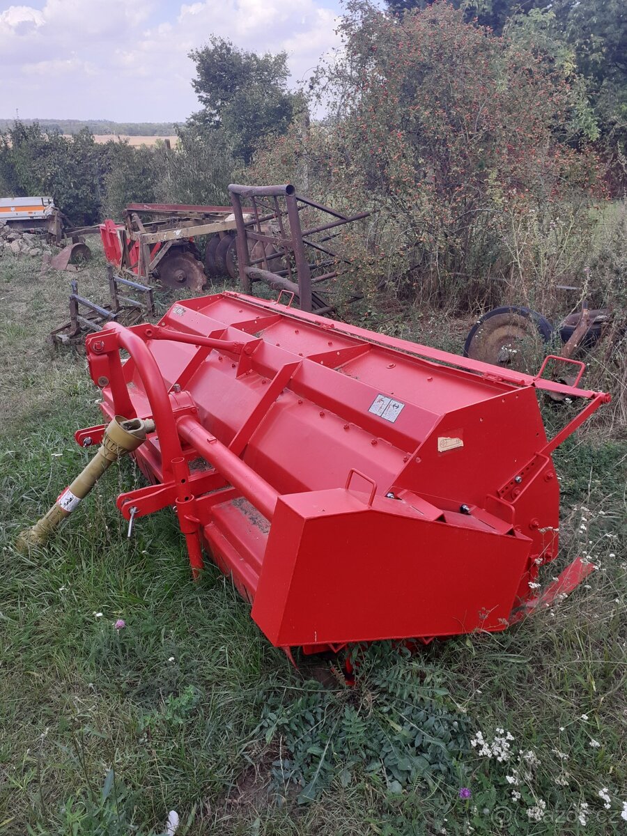 Mulčovač Kuhn BNG 270 - 4