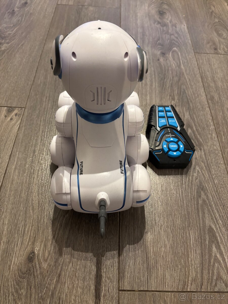 Robopes s hlasovými povely - 4