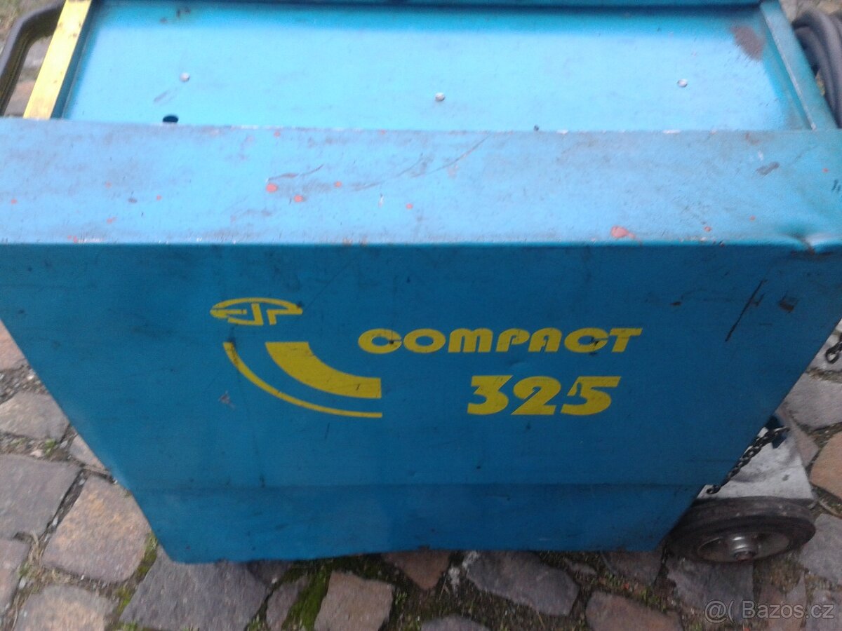 CO2 svářečka ETP Autocomp 325 - 4