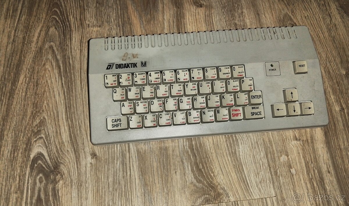 Prodám pouze počítač Didaktik M + kazetu - 4