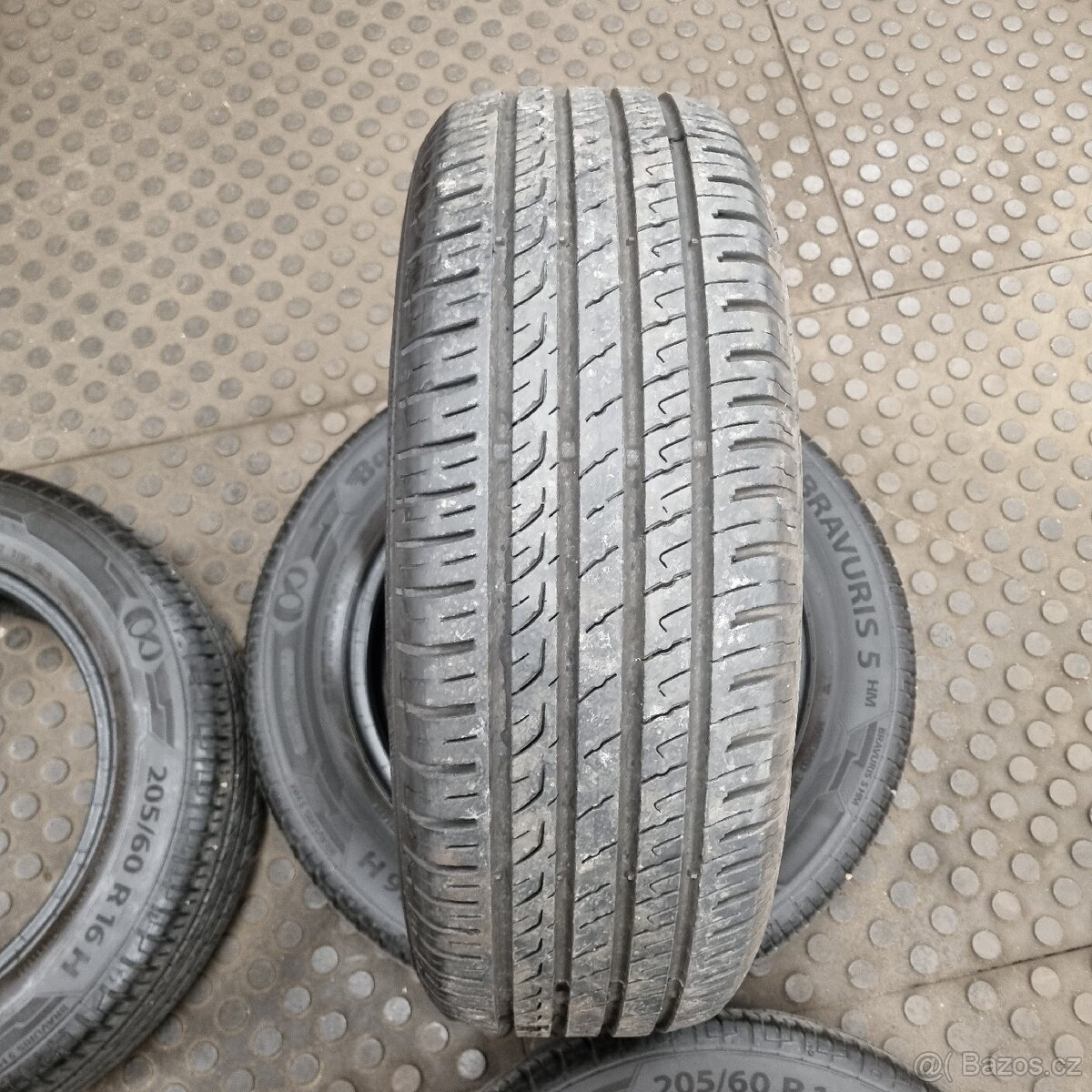 4x Letní 205/60 R16 7mm+ - 4