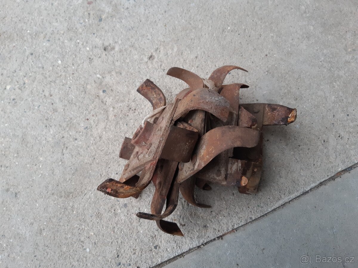 Rotavátor - nože - 4