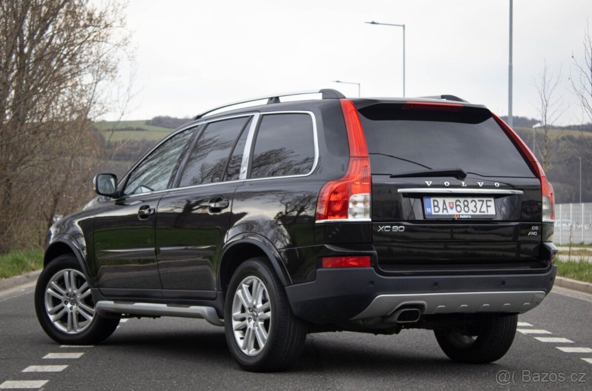Volvo XC90 D5 A/T 7 MIESTNE - 4