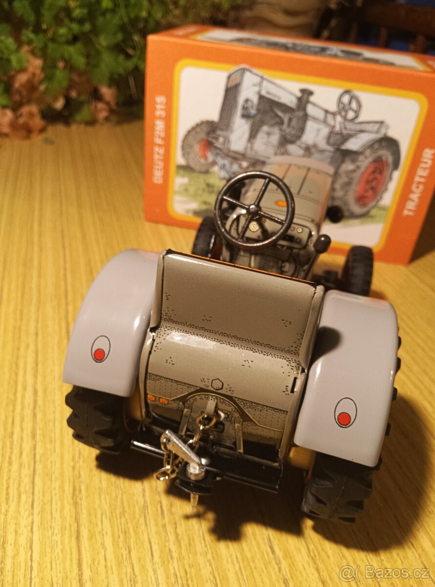 KOVAP Deutz F2M315 - Klasický plechový traktor - NOVÝ - 4