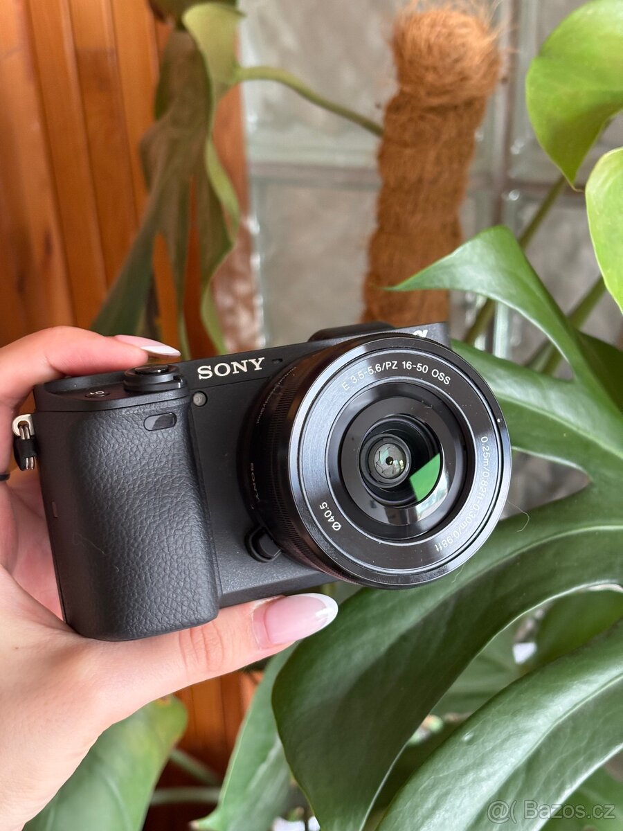 Sony a6400 + 4x objektiv + 256GB SD karta - 4