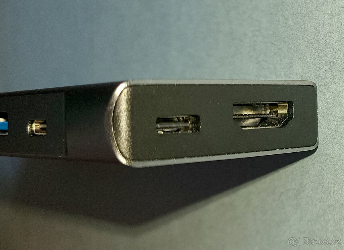USB-C 100W PD M.2 NVMe dock SD/TF card reader USB 3.0 hub - 4