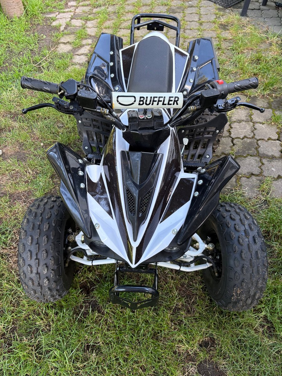 Čtyřkolka Buffler XS125Y