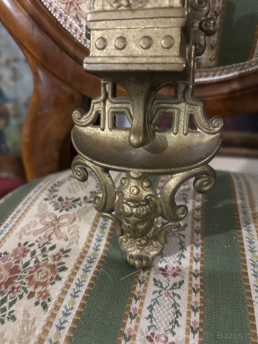 Mosazný nástěnný zápalkovník s obalem na zápalky - 4