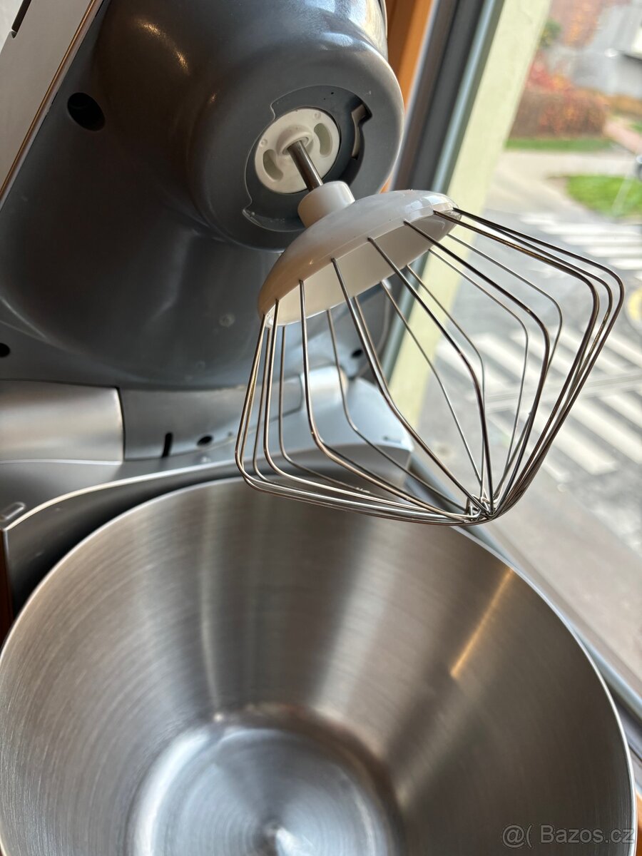 Kuchyňský robot mixer Kenwood - 4