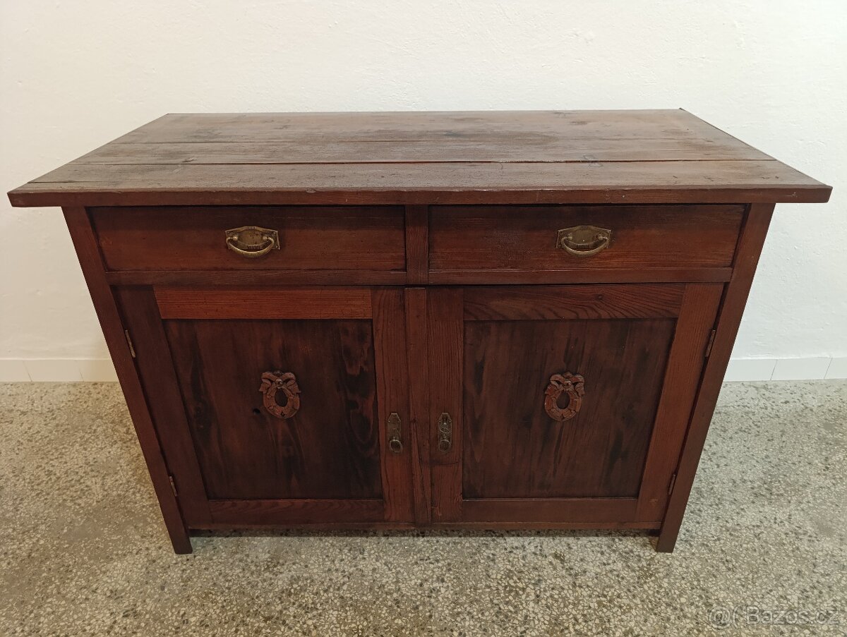 Starožitná komoda, nábytek z masívu, Nábytek s příběhem - 4