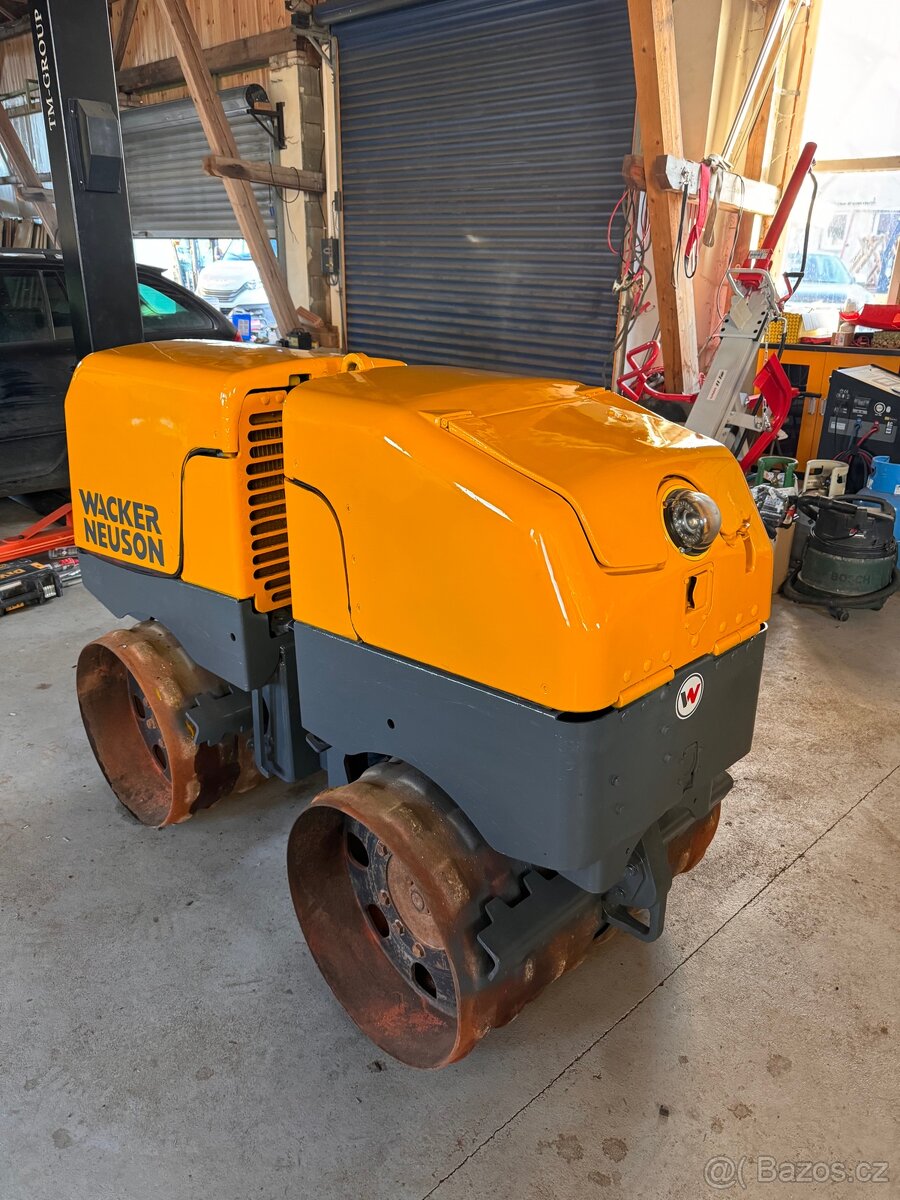 Ježkový válec Wacker Neuson RT82-SC2 - 4