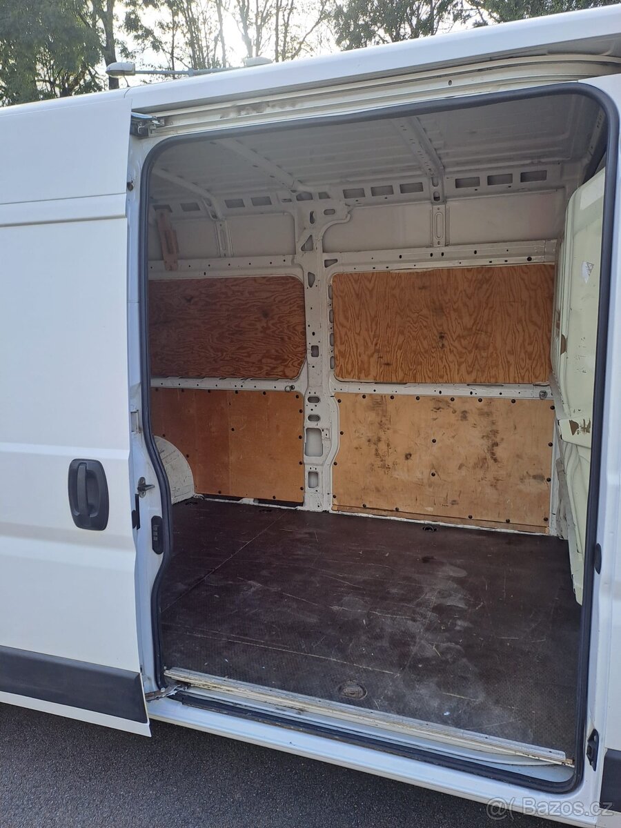 Citroen Jumper 2.2 HDi 110kW L3H2 - 4