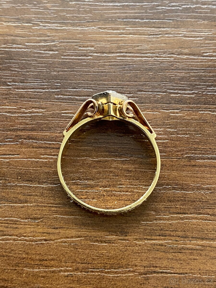 Zlatý prsten dámský - 4