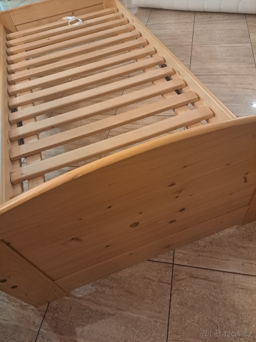 Postel z masivu. - 4