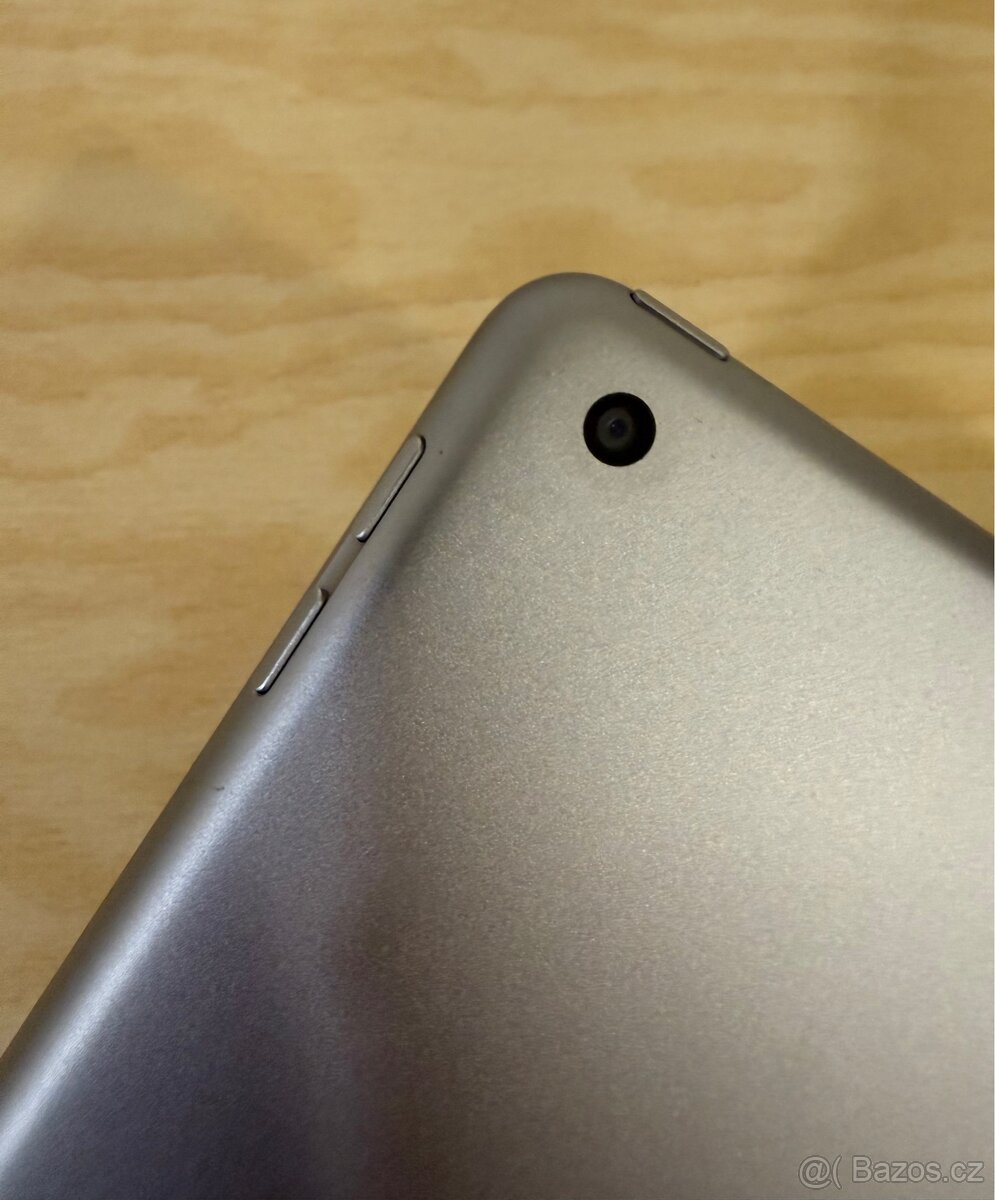 Apple IPad 9.7 (2018) - 4