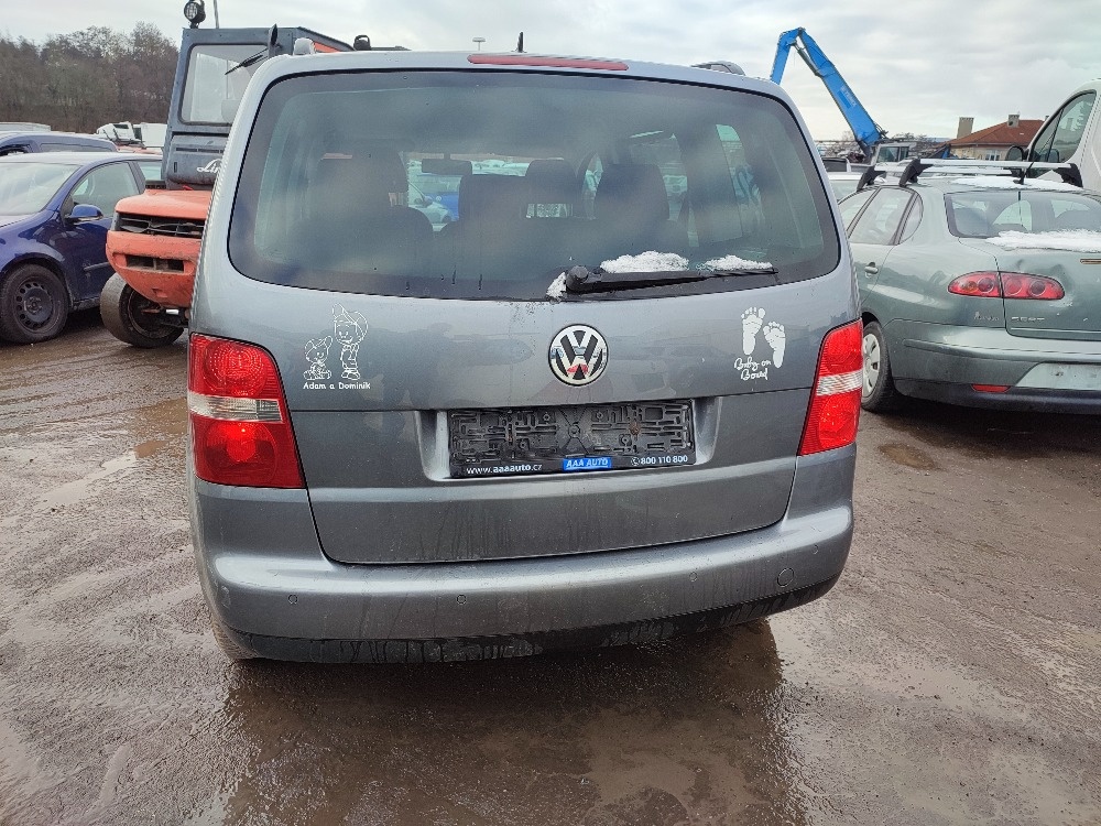 VW Touran č. 25452 - 4