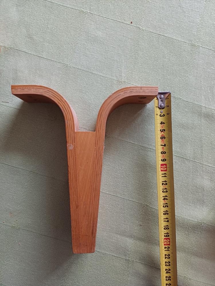 Nábytkové nohy 4 ks - 4