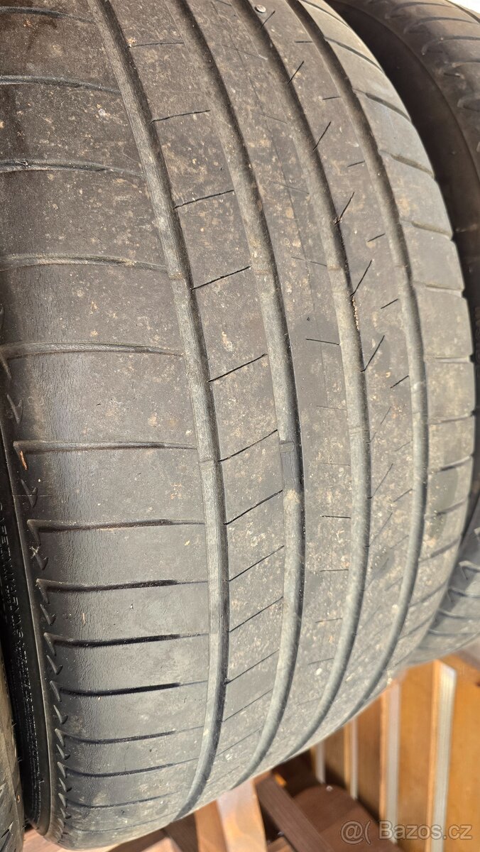 285/35/ r 22 LETNÍ - 4
