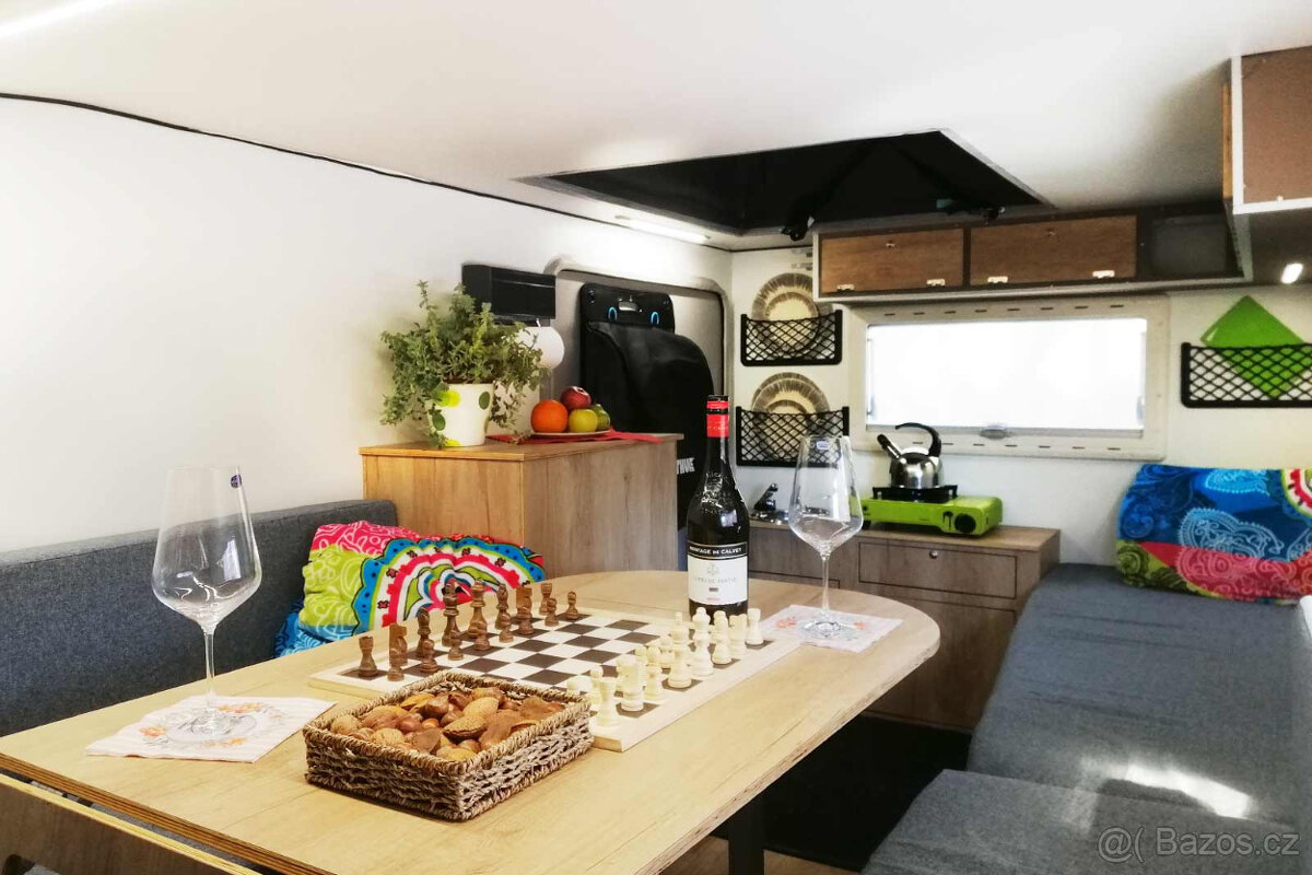 Mini Karavan Carox pro 4 osoby - 4