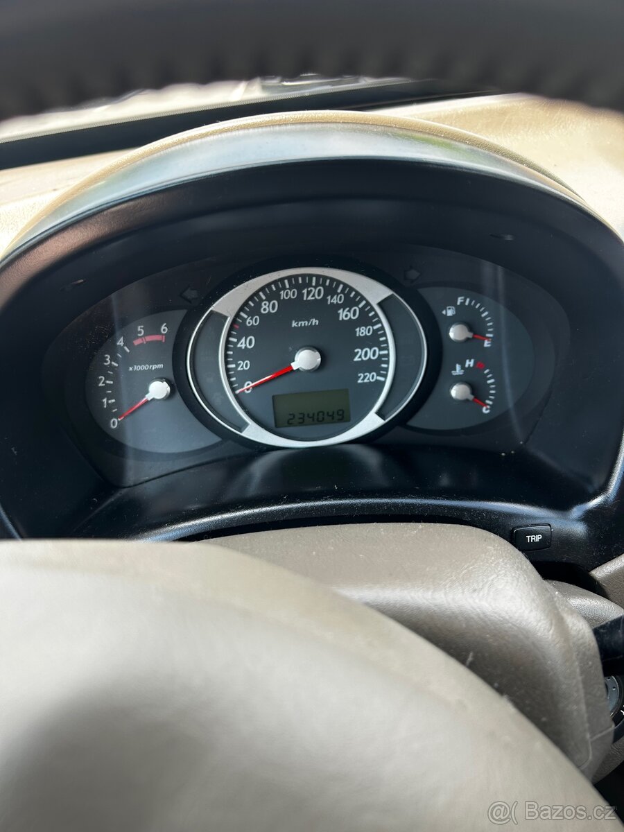 Hyundai Tucson - 4