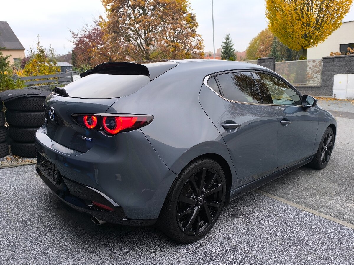Mazda 3 BP 2.0 Skyactiv G122 KAMERA, TAŽNÉ +++KRASAVICE+++ - 4