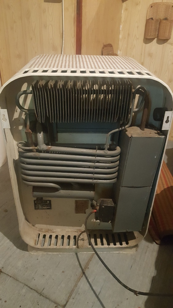 Retro chladnička Elektrosvit - 4