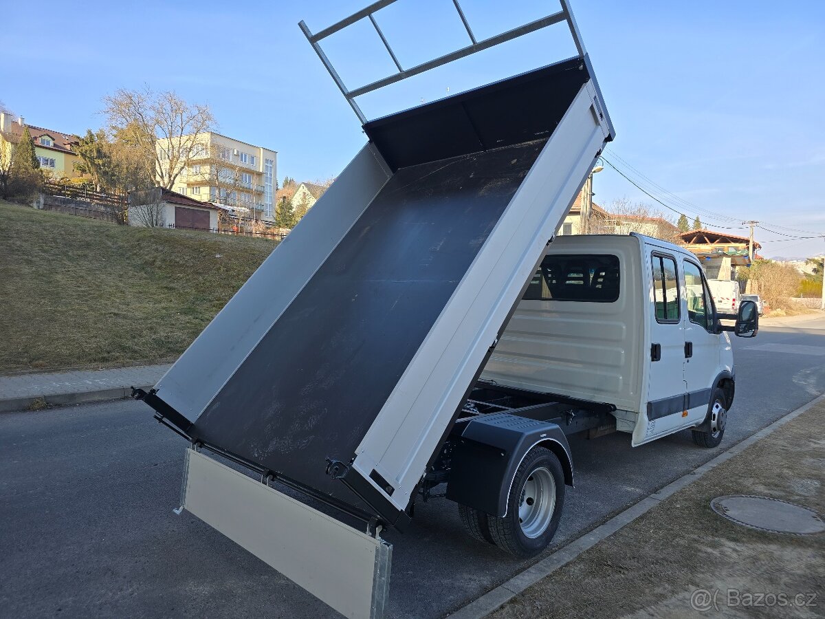 Iveco Daily 3-stranný sklápěč 3.0L M6 - 7 místne - 4