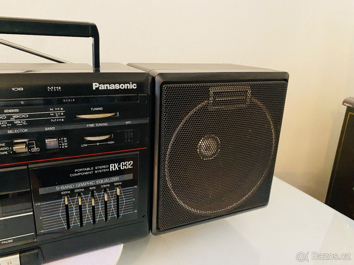 Radiomagnetofon Panasonic RX-C32, 80.léta - 4