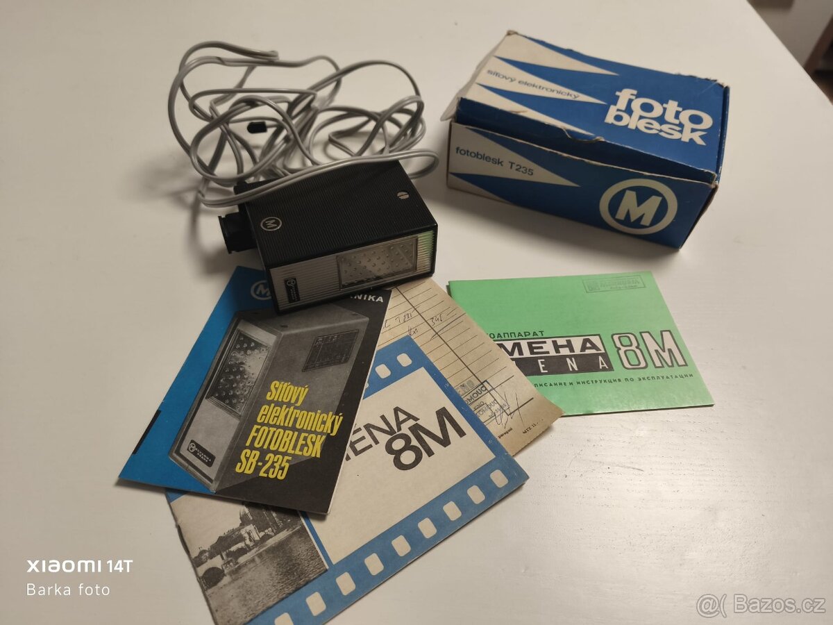 Starý fotoaparát+ blesk - 4