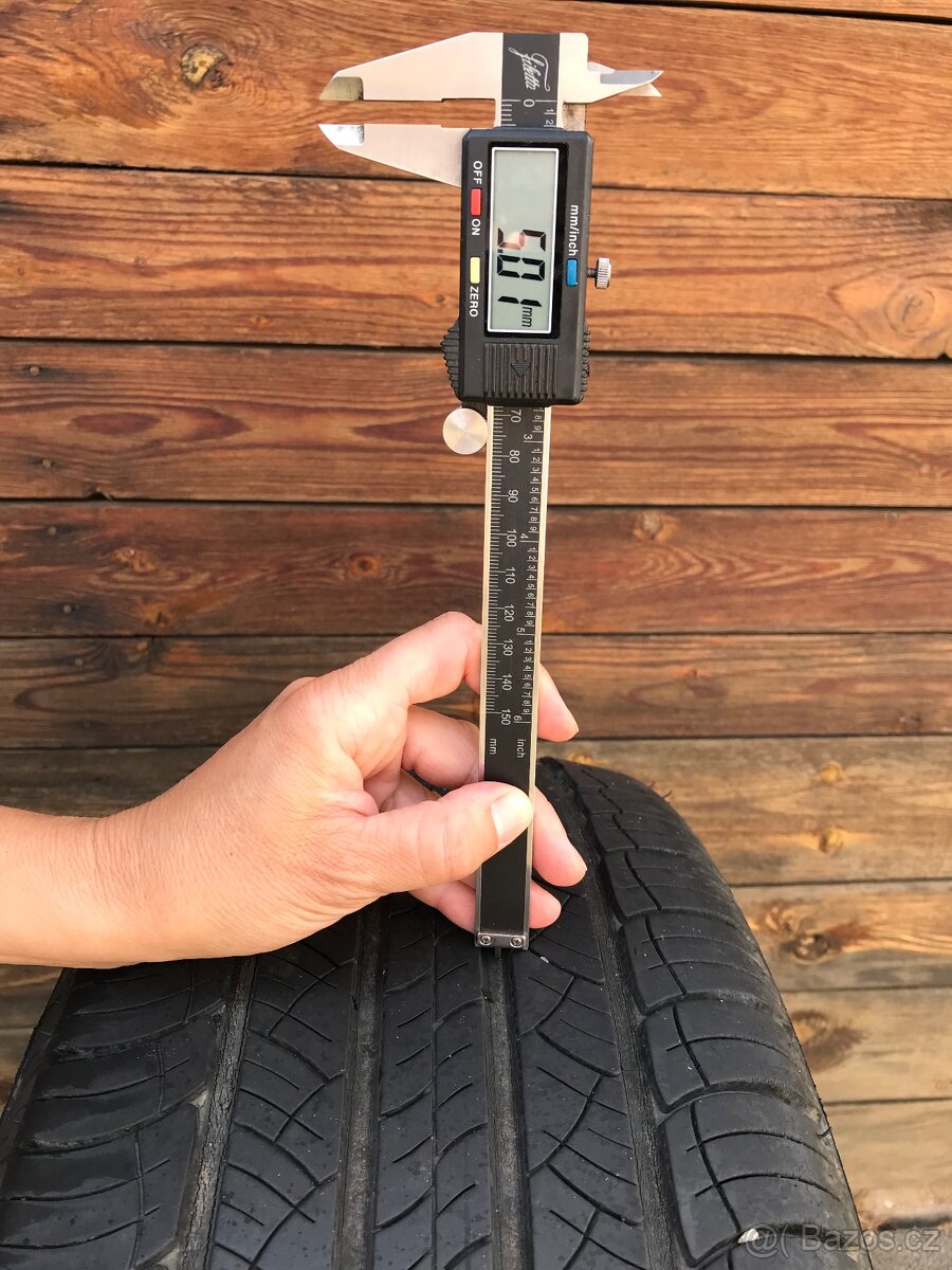 Michelin Latitude HP 235/55/R17 - 4