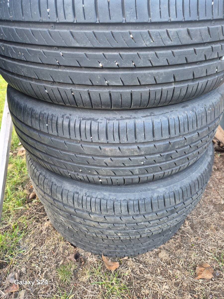 205/60 R16 org. prvovýroba - 4