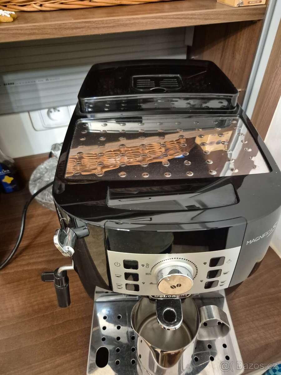 Kávovar De'Longhi - 4