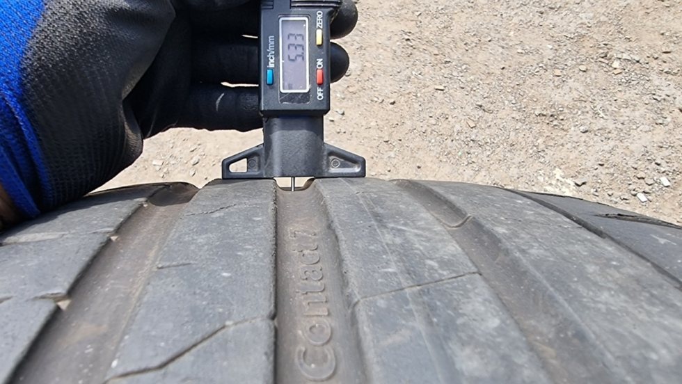 Letní pneu 245/45/19 Continental - 4