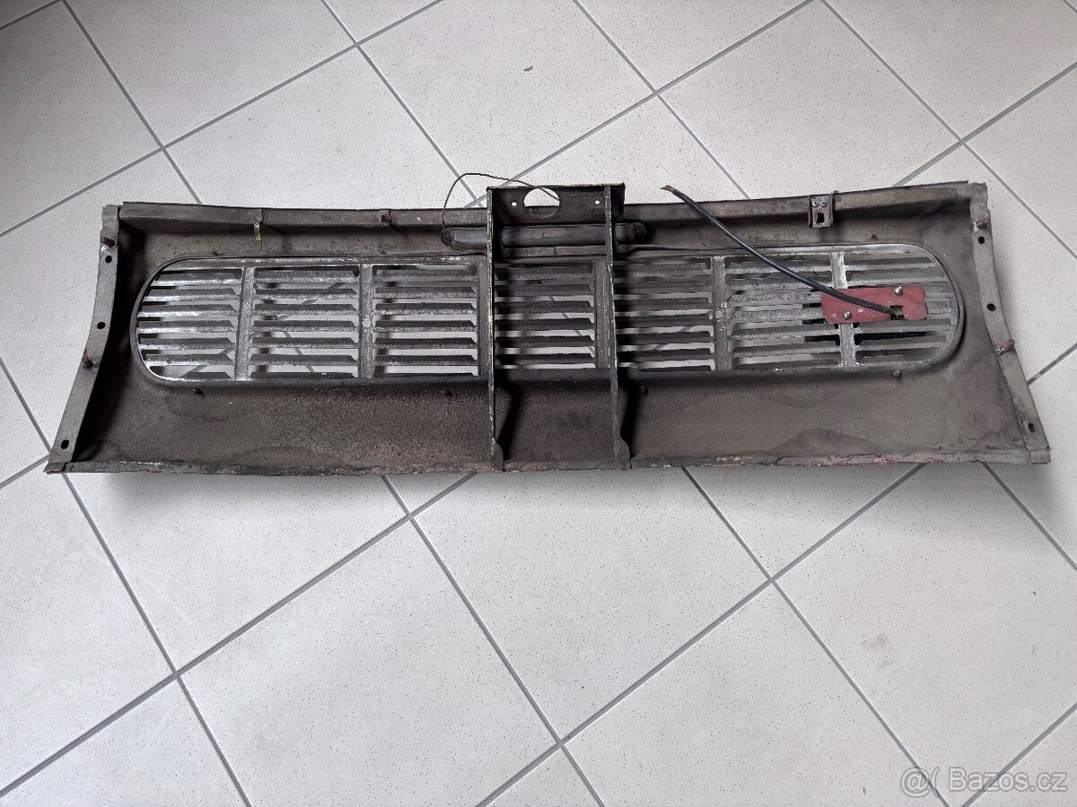 Prodám zadní čelo Škoda 1000 - 4