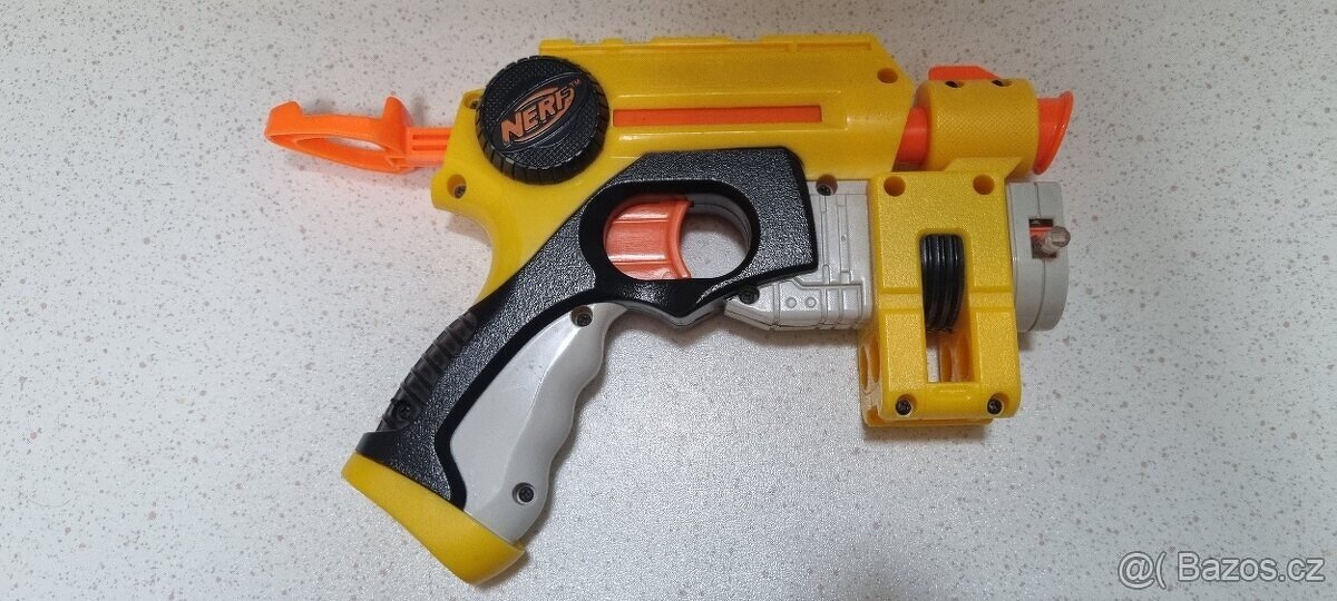 Nerf YELLOW PACK 2 pistole + náboje - 4