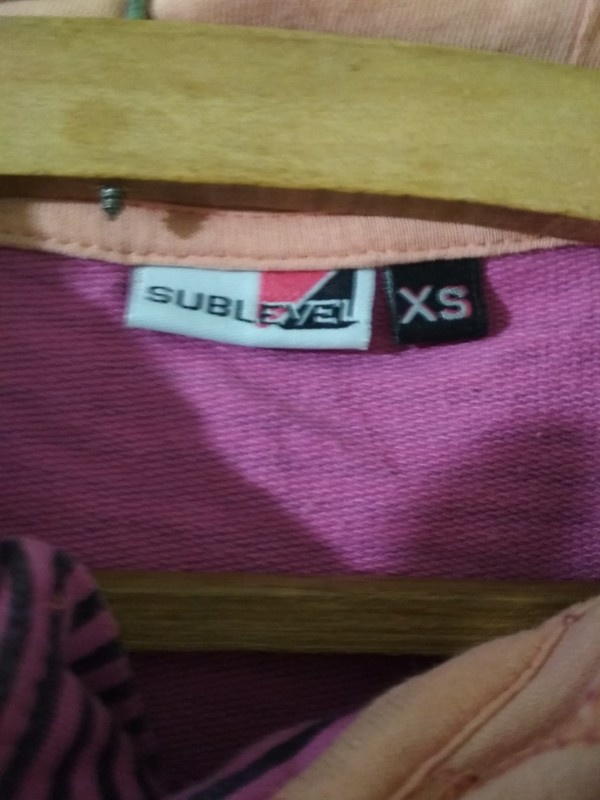 mikinu přes hlavu s kapucí zn. Sublevel - 4