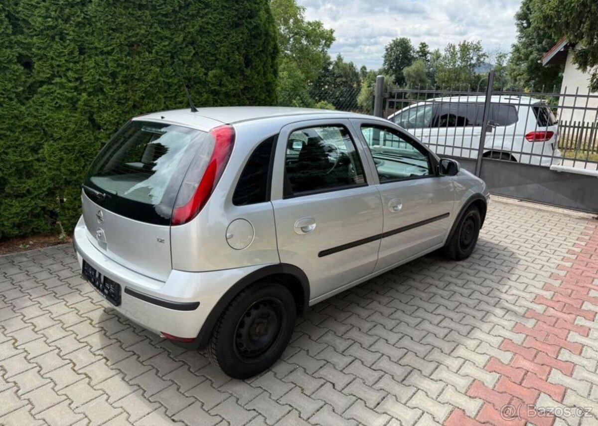 Opel Corsa 1,2 i klima , 2 sady kol benzín - 4