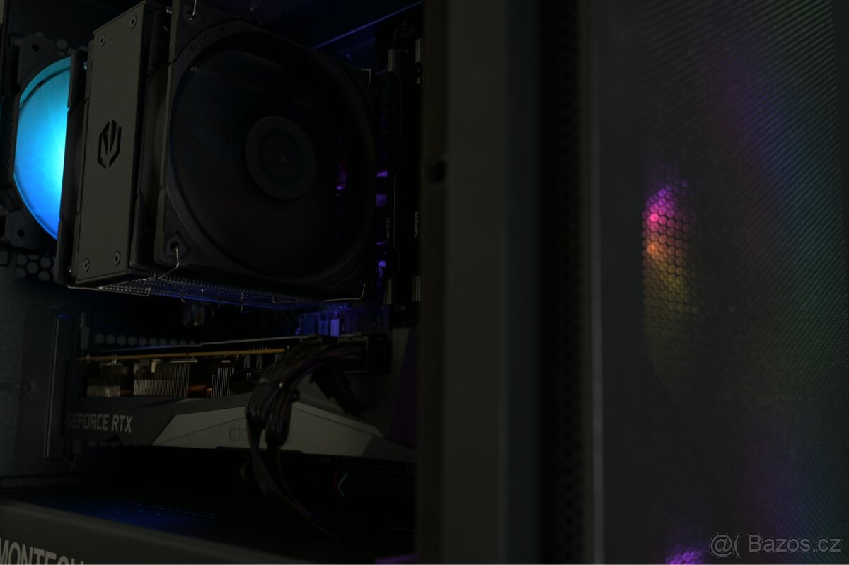 Herní PC - RTX 3070 / Ryzen 5600X / 1TB / 32GB - 4