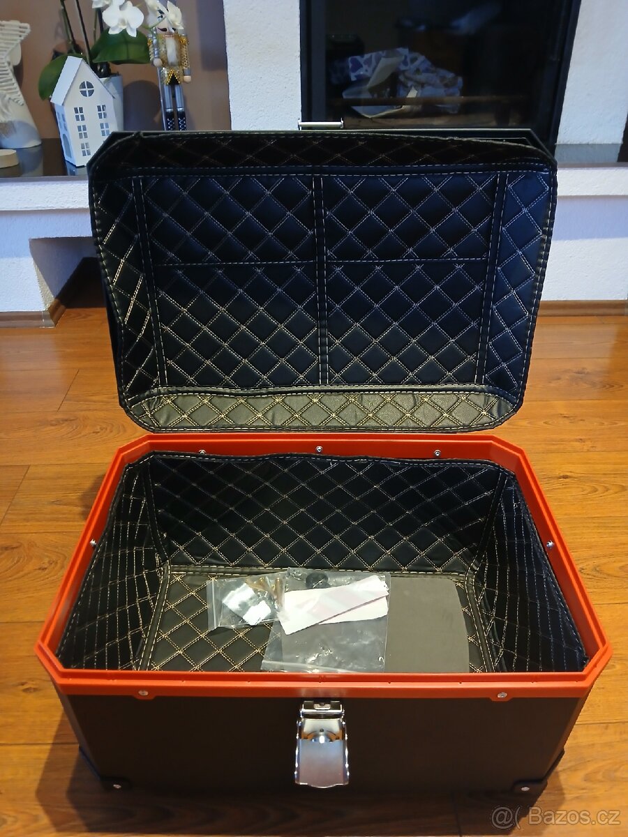 Topcase úplně nový - 4