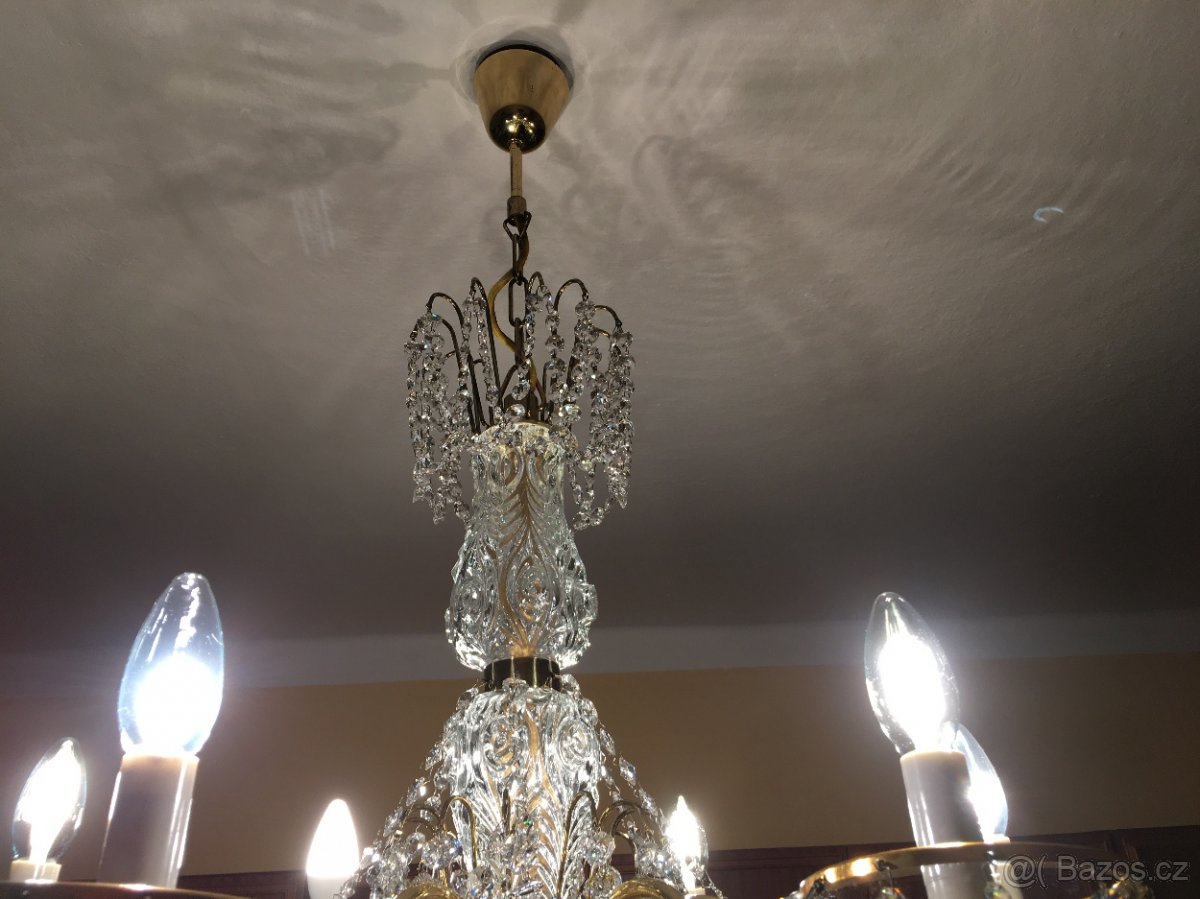 Prodám klasický křišťálový lustr - 4