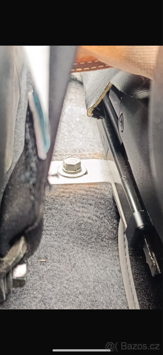 Snížení sedačky Mitsubishi Evo - 4