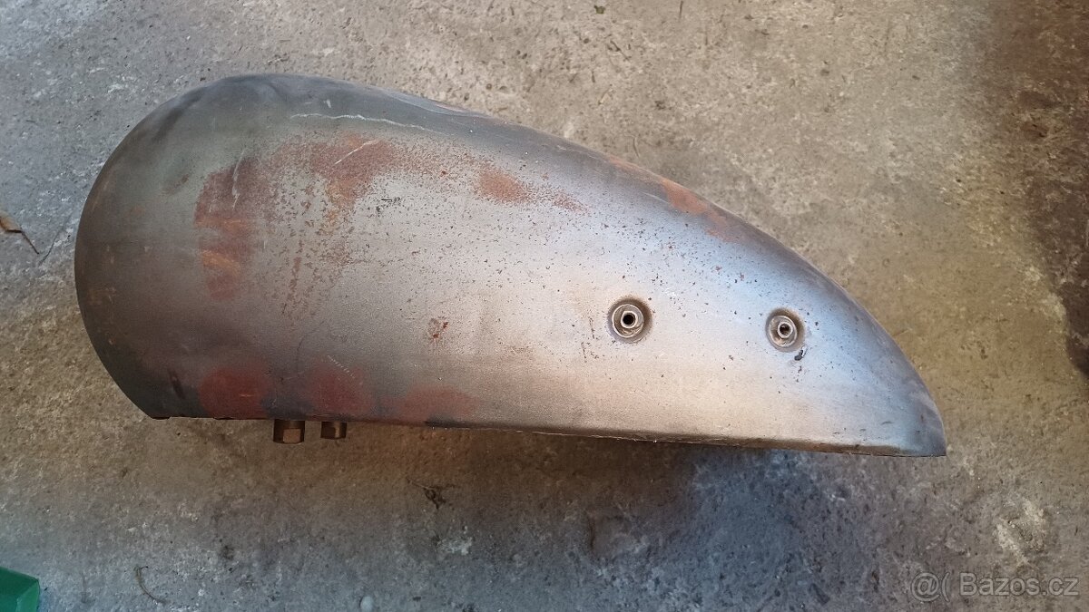 Nádrž Triumph 3HW - 4
