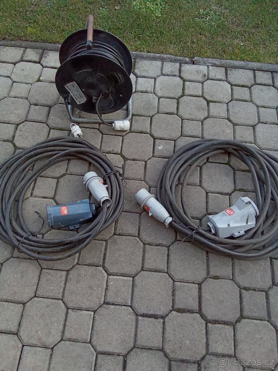 PRODLUŽOVACÍ KABELY - 4