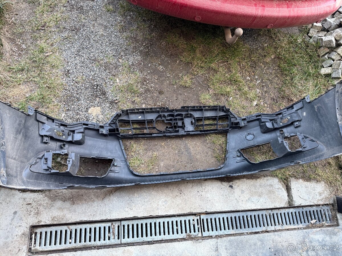 Přední nárazník Audi A6 4G C7 - 4